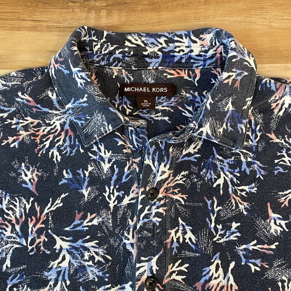 Michael Kors Shirt Mens XL Short Sleeve Button Up Shirt Coral Print Blue